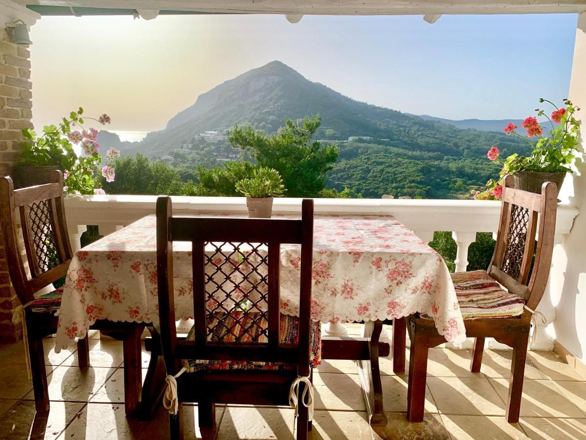 Ermones Odyssesas Bungalow Vátos エクステリア 写真