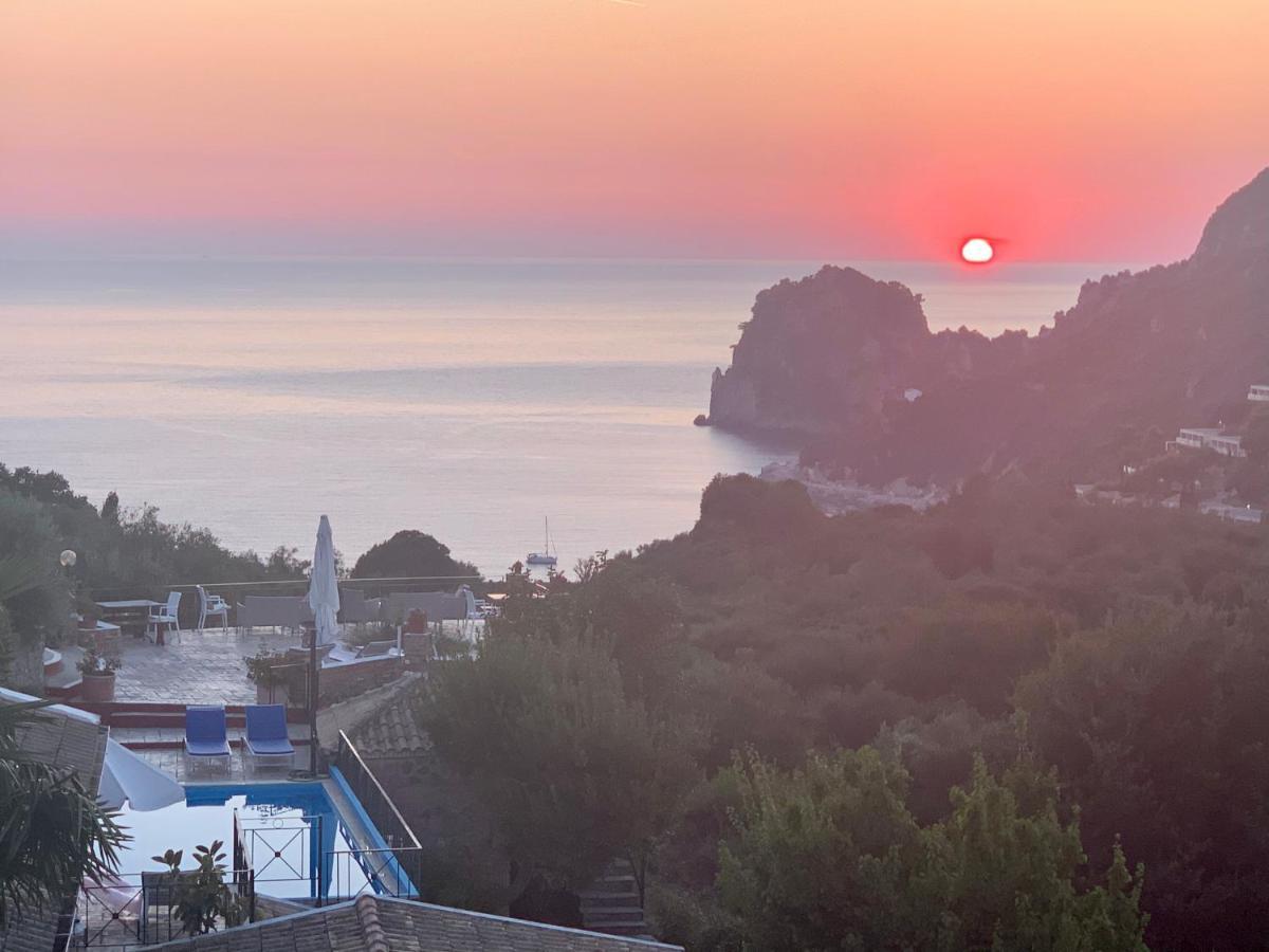Ermones Odyssesas Bungalow Vátos エクステリア 写真