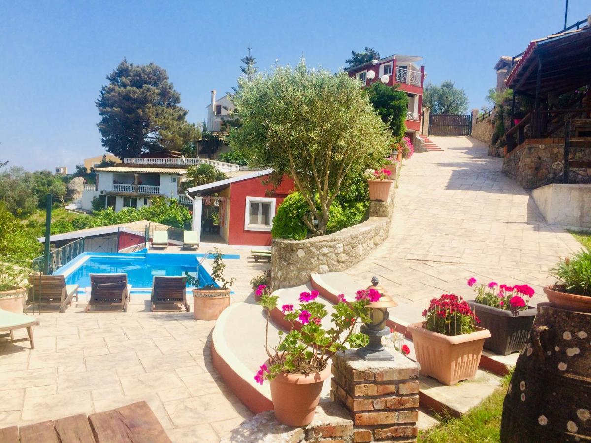 Ermones Odyssesas Bungalow Vátos エクステリア 写真